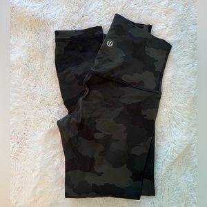 Lululemon greenish camo leggings size 2